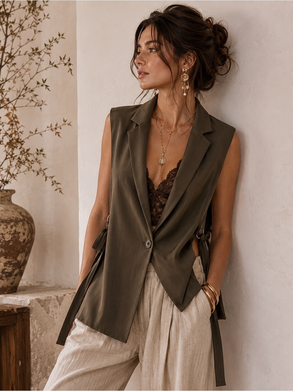 SAGE the Label Olive green Vest Size M open Sides Quite luxury Staple